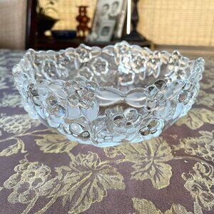 Mikasa Carmen Pattern Crystal Bowl